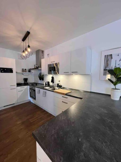 Moderne Wohnung Mit 4 Betten Bochum Kültér fotó